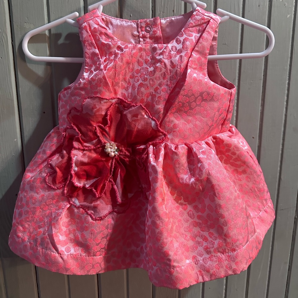 Pink Sleeveless Baby Dress with Hand-Stitched Flower & Bead Detail 🌸